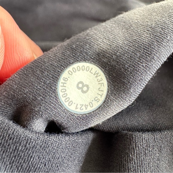 Lululemon 🍋 All Aligned Mock Neck Long Sleeve Shirt
Diamond Dye Pitch Graphite - Picture 7 of 7